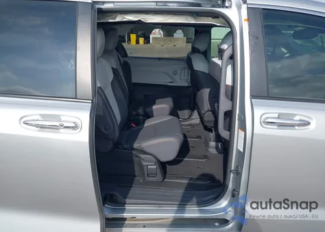 2022 Toyota Sienna Xse from USA, damaged, VIN 5TDXRKEC7NS112866